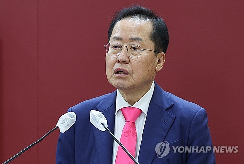 홍준표, 한덕수 출마 요구 연판장에 "철딱서니 없는 짓 안했으면"_온다예