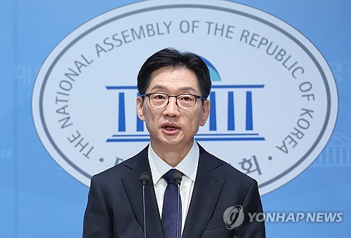 김경수 "5대 메가시티에 지역투자은행 설립…대체자산 시장 육성"_온다예