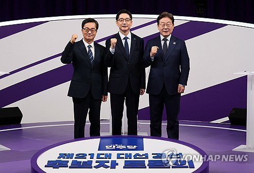 민주당 경선 첫 TV토론…"대규모 추경 필요" 한 목소리_온다예