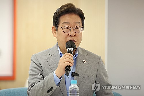 이재명, 韓대행 겨냥 "심판이 자꾸 선수로 뛸듯 말듯 해서 혼란"_황남경