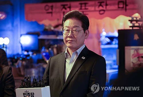 이재명 "제 생각과 전혀 다른 판결…국민만 믿고 당당하게 나갈 것"(종합2보)_정지서