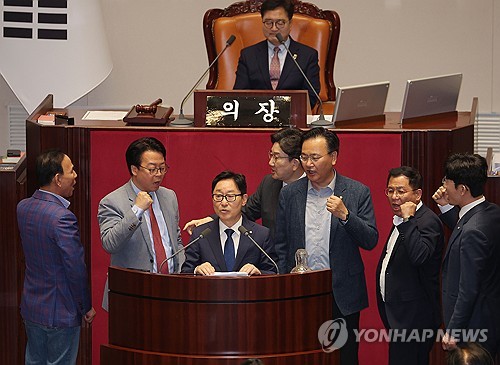 민주 "최상목 탄핵 대법 판결과 상관없어…한덕수와 연동"_황남경