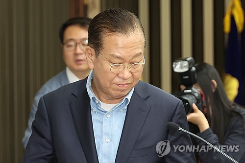꼬여가는 단일화에 격해지는 국힘…"국민배신·후보직 내놔라"_온다예