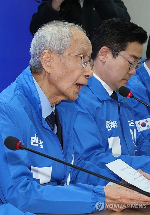 윤여준 "한덕수 출마하지 말았어야 할 분 아닌가…파렴치해"_정지서