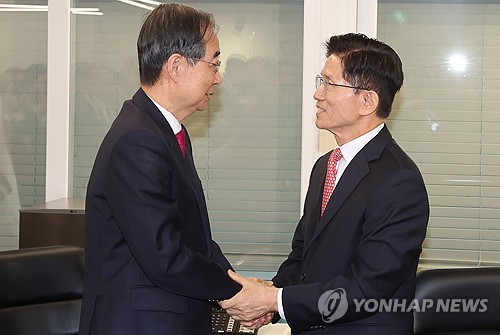 한덕수 "김문수 지지하는 마음으로 내일 투표소 갈 것"_온다예