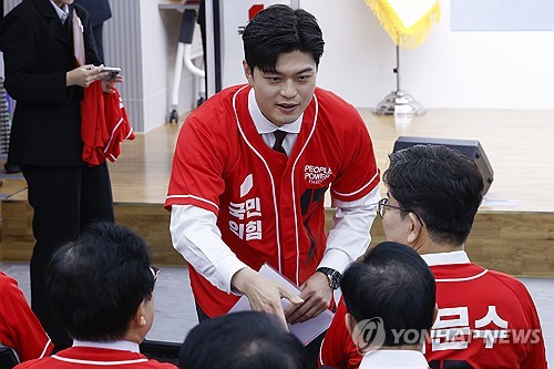 김용태 "탄핵의 강도 넘어야"…尹 절연에 "후보가 말씀드릴 것"_온다예
