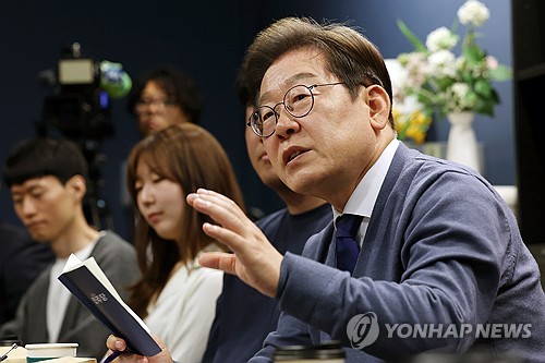 [대선공약] 李 "궁극적 주 4일제"…金 "주 52시간 예외 인정"_유수진