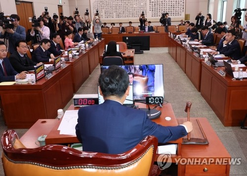 민주, 국힘 법사위원장 요구에 "뜬금없다…난사한다는 느낌"_황남경