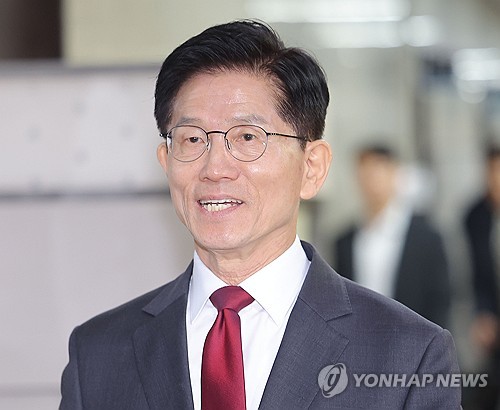 김문수 "사람 떠나는 곳에 그린벨트 왜 필요하나…이해할 수 없다"_정지서