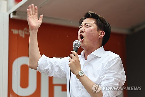 이준석, 尹탈당에 "자유 운운 역겹다…공동책임 김문수도 물러나야"_정지서