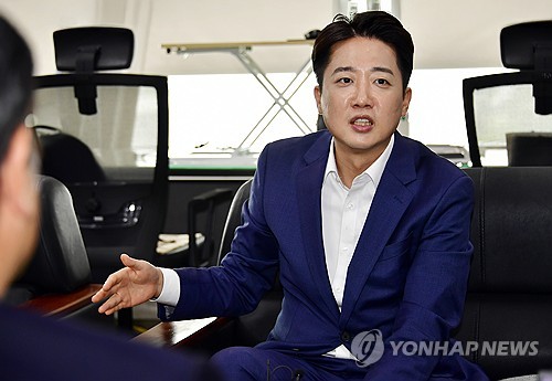 이준석, 국힘 '배우자 TV토론' 제안에 "작전 못짜면 돈주고라도 해라"_온다예
