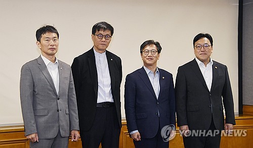 F4회의 "금리 인하 따른 가계대출·수도권 주택시장 영향 점검"_박준형