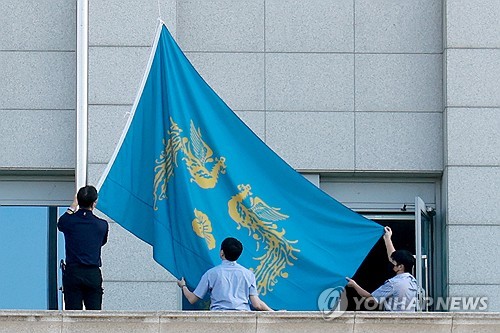 尹파면 때 내려졌던 '대통령 봉황기' 李 당선에 다시 게양_정지서