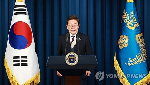 李 "당장 시행할 경제회복 정책 필요…핵심은 추경 편성"_정지서