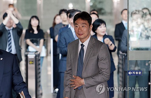 미슐랭에서 10명이 29만원?…이복현 전 금감원장 업무추진비 의혹_유수진