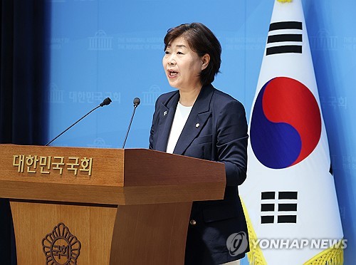 서영교 "추경에 전 국민 재난지원금·지역화폐 적극 검토"_정지서