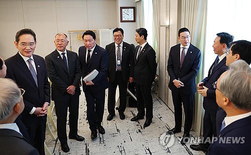 [APEC2025] 4대그룹 총수 '경주' 집결…글로벌 CEO 1천700명 한자리에_유수진