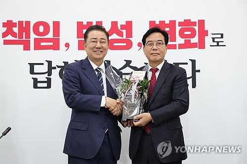 與野 신임 원내사령탑 첫 상견례…"협력·협치하자"_온다예