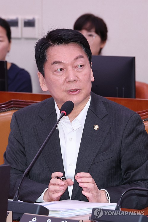 국힘 혁신위원장 안철수 "악성종양 전이된 말기 환자…메스 들겠다"_정지서