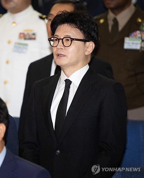 한동훈, 당 대표 선거 불출마…"현장서 당원들과 당 재건할 것"(종합)_황남경