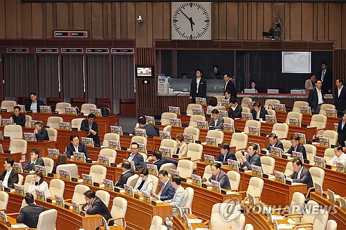 서울채권시장, 추경 적자국채 1.3조 증가 그치자 '안도'_손지현