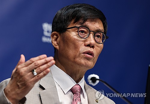 이창용, '원화 스테이블코인 오해' 작심발언…"인허가권 때문 아니다"_오진우