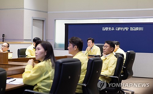 李대통령 국정지지율 62.2%…취임 이후 첫 하락[리얼미터]_황남경