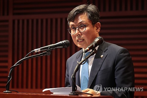 안도걸 "스테이블코인, 통화창출력 상당히 제한…인플레 우려는 과도"_온다예