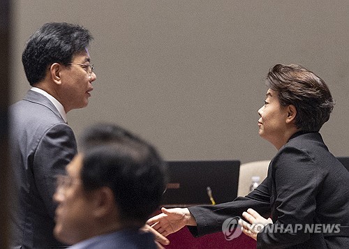 국힘, '윤희숙 참석' 의총도 '빈손'…동력 잃는 혁신위_온다예