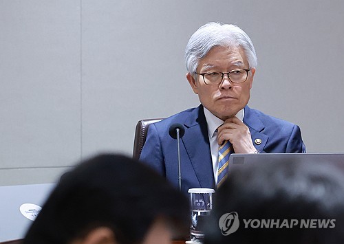 최동석 "거친 표현에 심려끼쳐 죄송"…막말 논란 사과_온다예