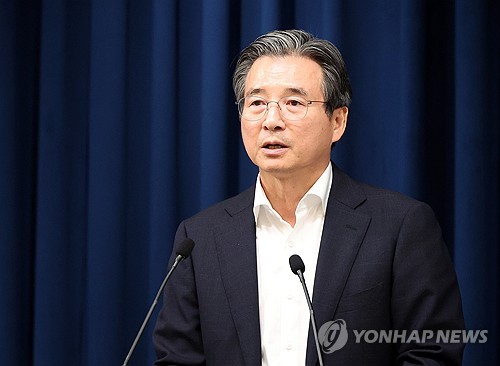 정책실장, 또 "車관세 12.5% 아니어서 아쉽다"…"할 말 많지만"_정지서