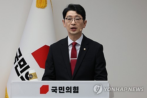 주진우, 이춘석 법사위원장 '차명 주식거래' 의혹 형사고발_황남경