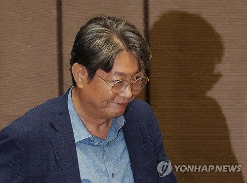국정委, 이춘석 '경제2분과장 해촉'…후임에 송경희_황남경