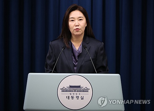 대통령실, 美 반도체 100% 관세에 "우린 최혜국 대우 약속 받아" 재확인_정지서