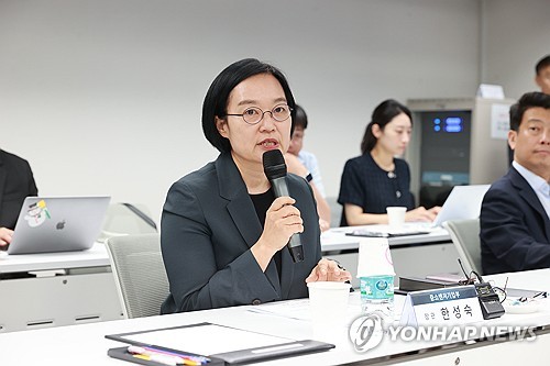 '네이버 출신' 한성숙 중기부 장관, 상반기 보수 52억원 수령_최정우