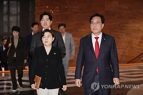 송언석 "집무실 당사로 옮겨 철야 비상대기"…압색 저지 총력_온다예