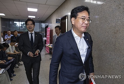 송언석 "관세협상 애써줘서 고맙다하고 뒤돌아서 기업 뒤통수 쳐"_온다예