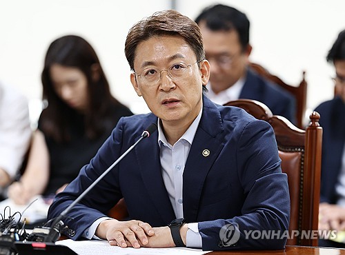 금융당국, 금융권 CFO 소집한다…美 관세대응 역할 주문_윤슬기