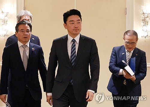강훈식 "한미 협상은 뉴노멀…끝날 때까지 끝난 게 아니다"_정지서