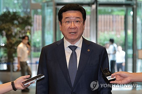 이찬희 준감위원장, 삼성전자 정보 유출 논란 "살펴볼 계획"_윤영숙