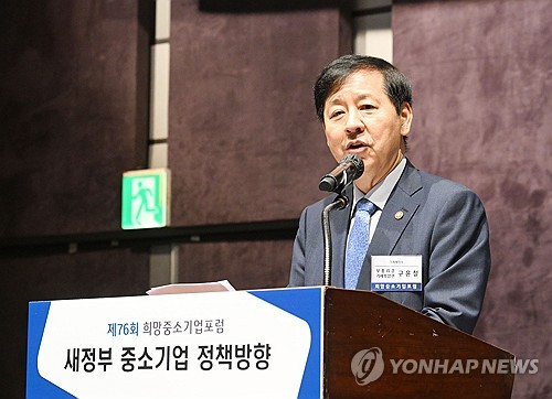 구윤철, 금리인하에 "한은 총재도 많은 고민 할 것"_박준형