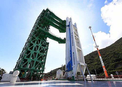 우주 사업 확대하는 LG그룹, 우주항공청과 협력 강화_김학성