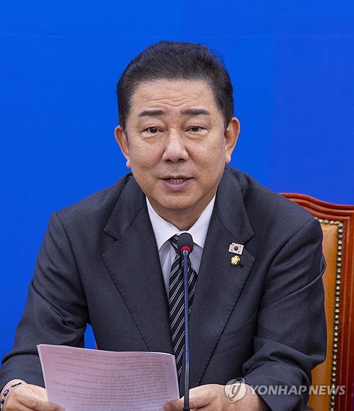 양평고속도로 노선 변경 의혹 관련 발언하는 김병기 원내대표