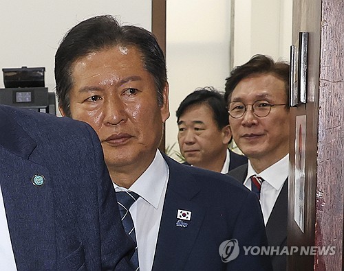 금융정책ㆍ감독분리 관련 긴급 고위 당ㆍ정ㆍ대 회의 종료