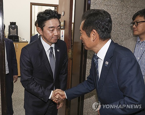 당정대, 금융당국 개편 백지화…현재 '금융위-금감원 체제' 유지(종합3보)_온다예