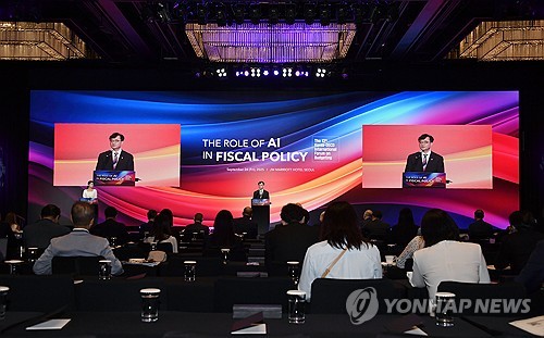 "AI 대전환, 재정이 나서야 할 때"…정부·학계 한목소리_박준형