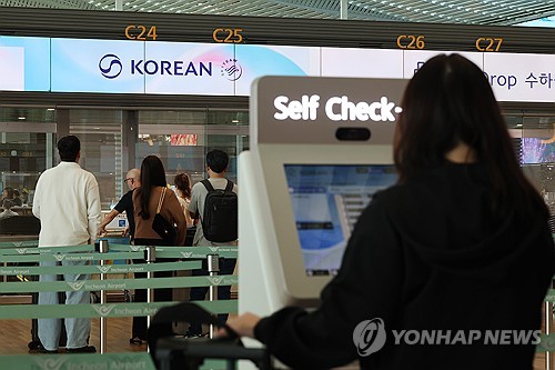 아시아나-대한항공 마일리지 통합 불똥 카드사로…약관 개선 요청_허동규