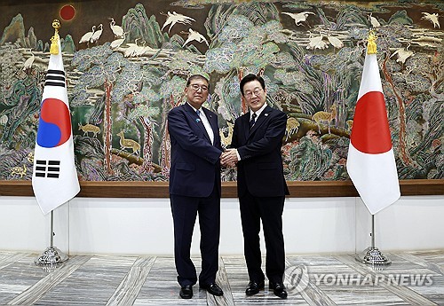 李대통령 "셔틀외교의 진수"…이시바 "부산, 조선통신사 출발한 곳"_정지서
