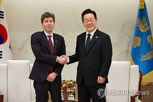 국장 반도체에 집중된 투심…'9만전자'·'40만닉스' 시대 열었다_노요빈