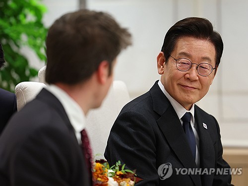李대통령, 27일 구글 딥마인드 CEO와 회동…AI 협력 논의_정지서